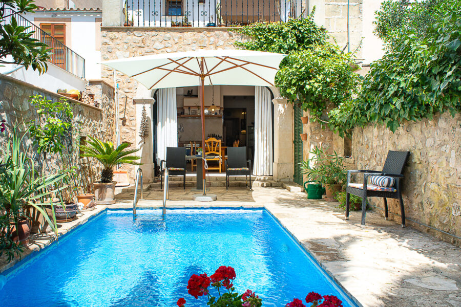 Stadthaus mit großzügiger Wohnfläche, Patio und privatem Pool in Vilafranca de Bonany