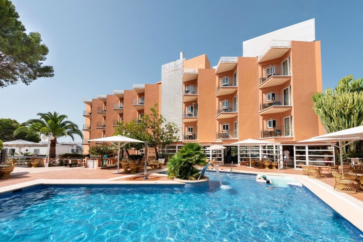 Alltours Vera Beach Hotel op Mallorca heropent
