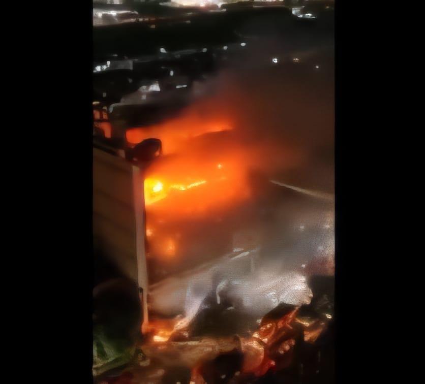 Tote bei Brand in Einkaufszentrum im Irak