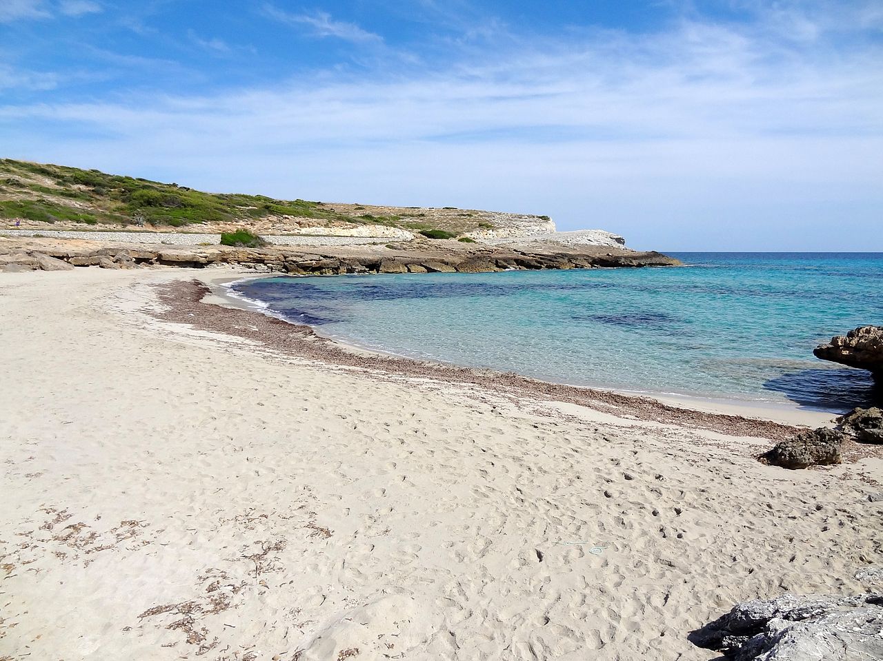Öffnung der Straße nach Cala Mitjana gefordert