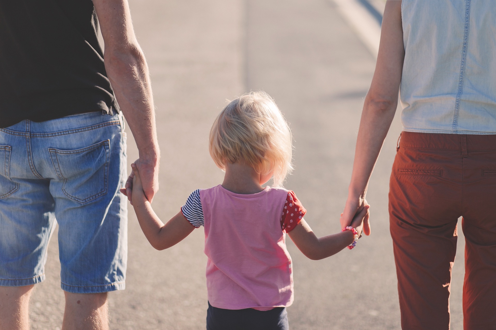 Familie, Hände halten, Eltern