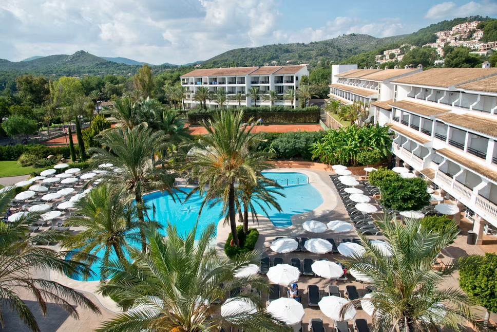 Fergus Club Font de Sa Cala Beach