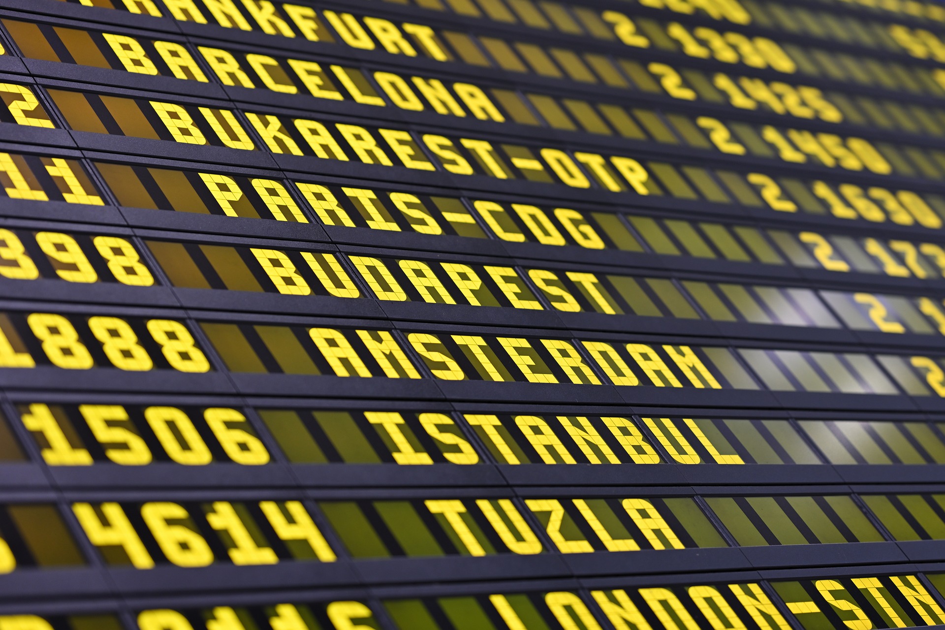 Verspätungen und „Land unter“ am Flughafen Barcelona
