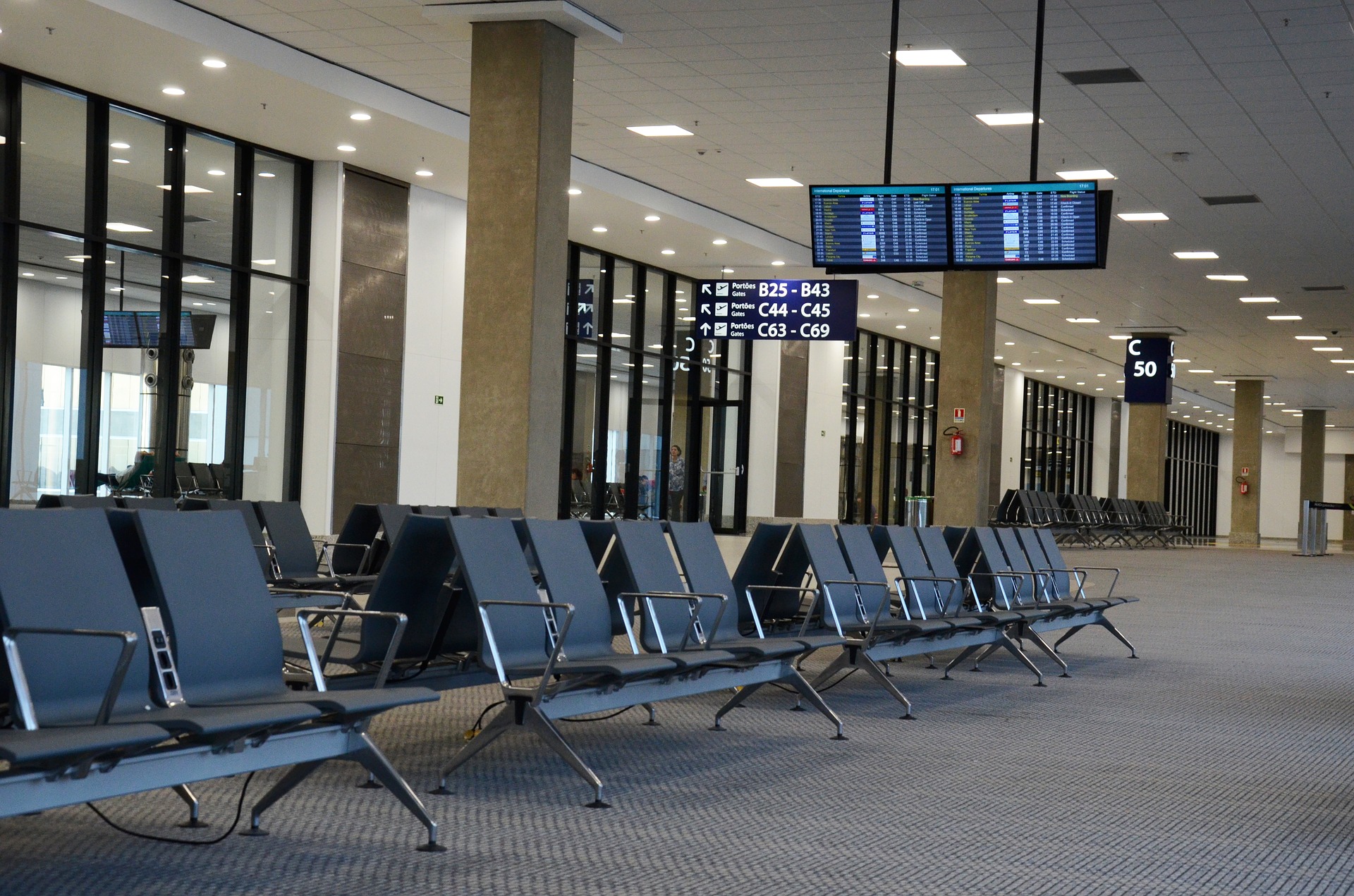 Flughafen Terminal