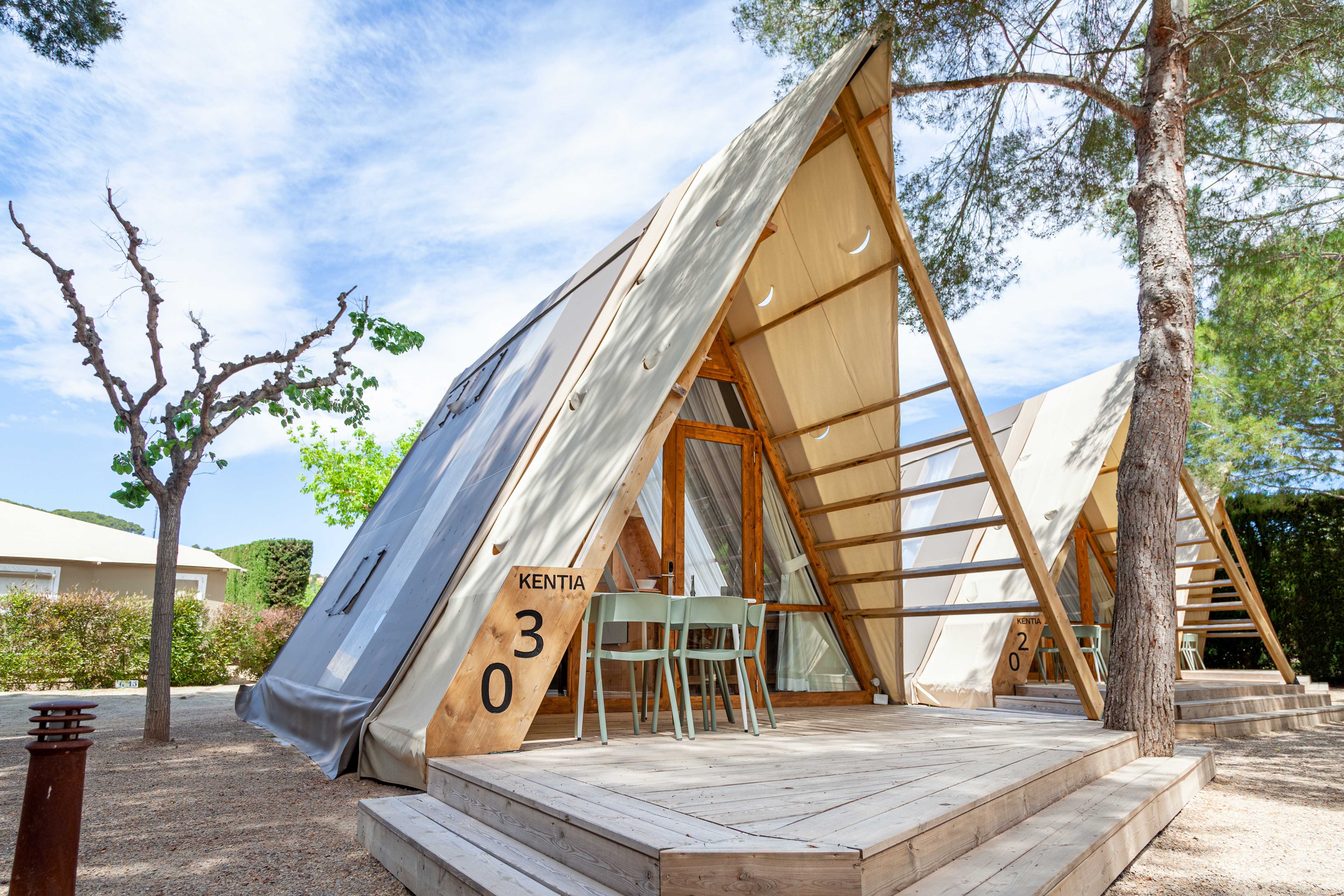 „Glamping“ erobert Spanien