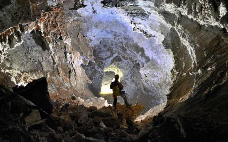 Höhle der Mancomunidad de la Sierra de las Nieves