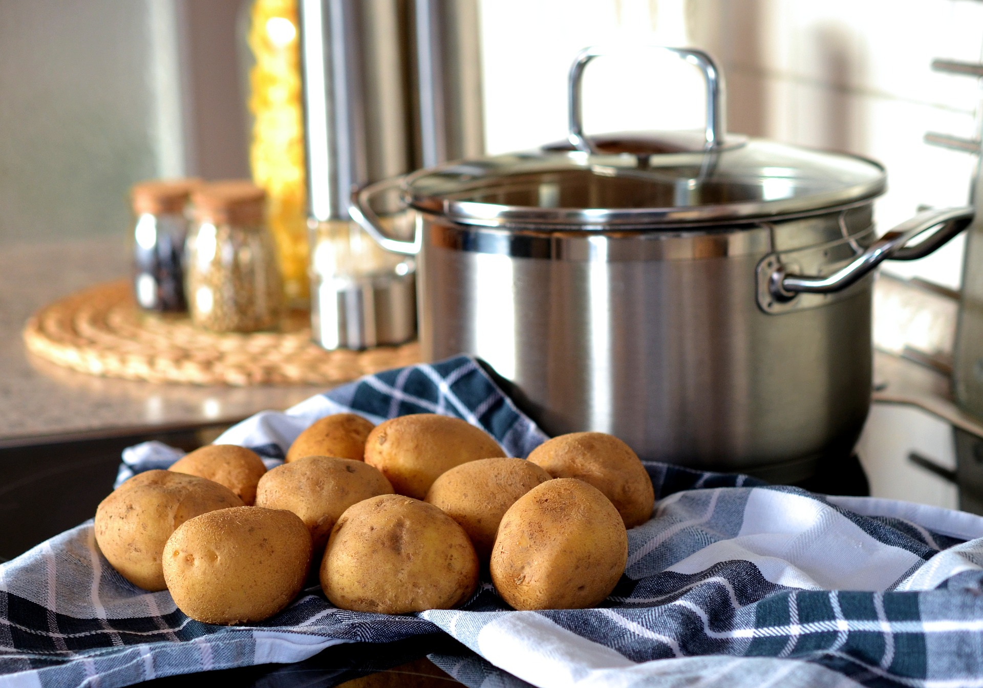 Kartoffeln Kochen Topf Essen Lebensmittel