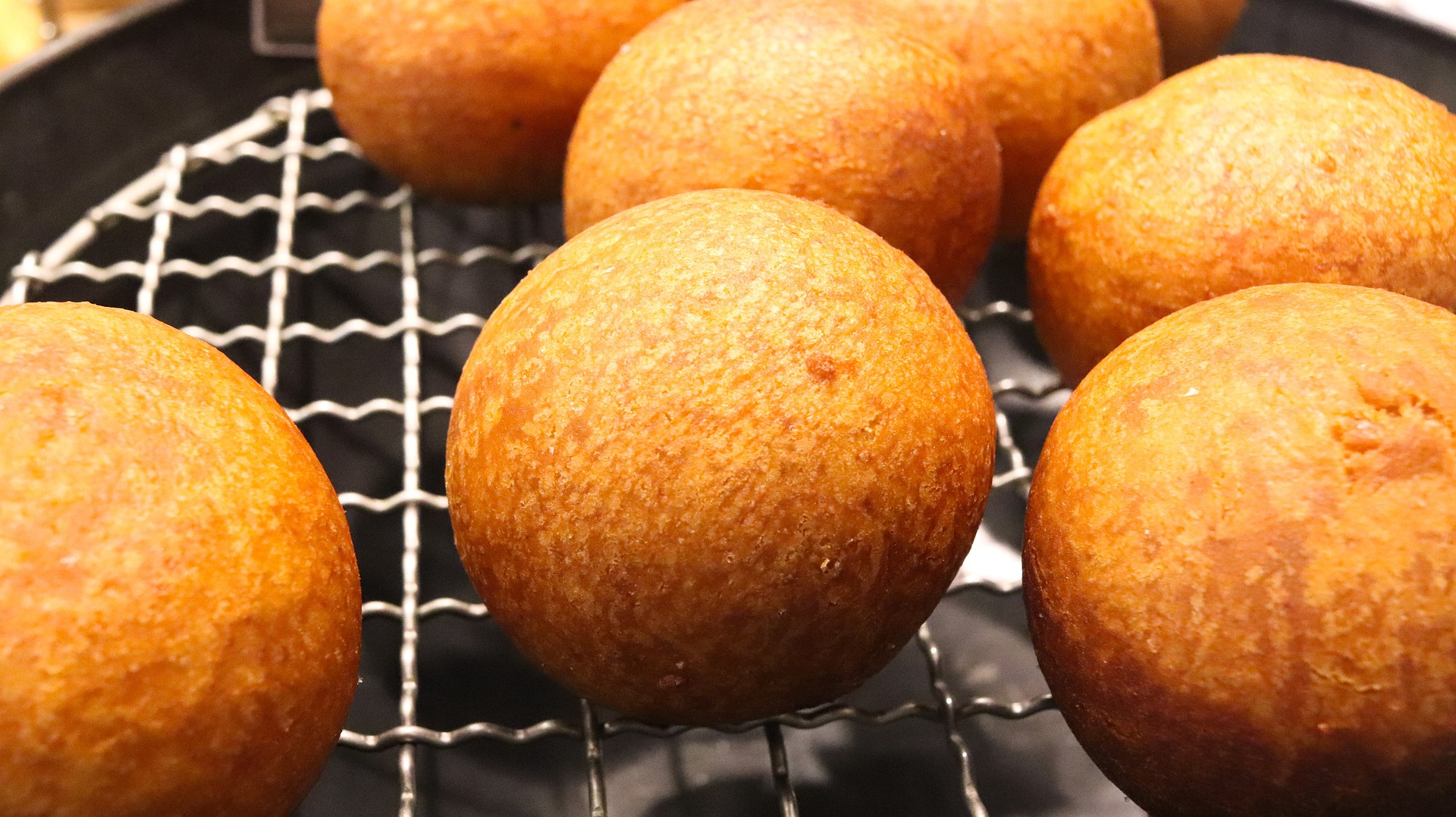 „Buñuelos de Viento“ als Osterdelikatesse