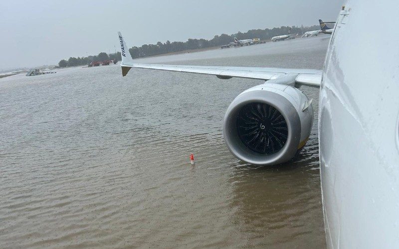 „Land unter“ am Flughafen Mallorca