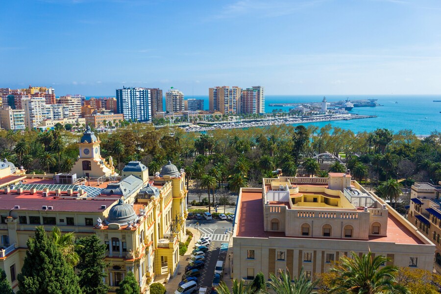 Málaga kündigt Moratorium für Ferienwohnungen an