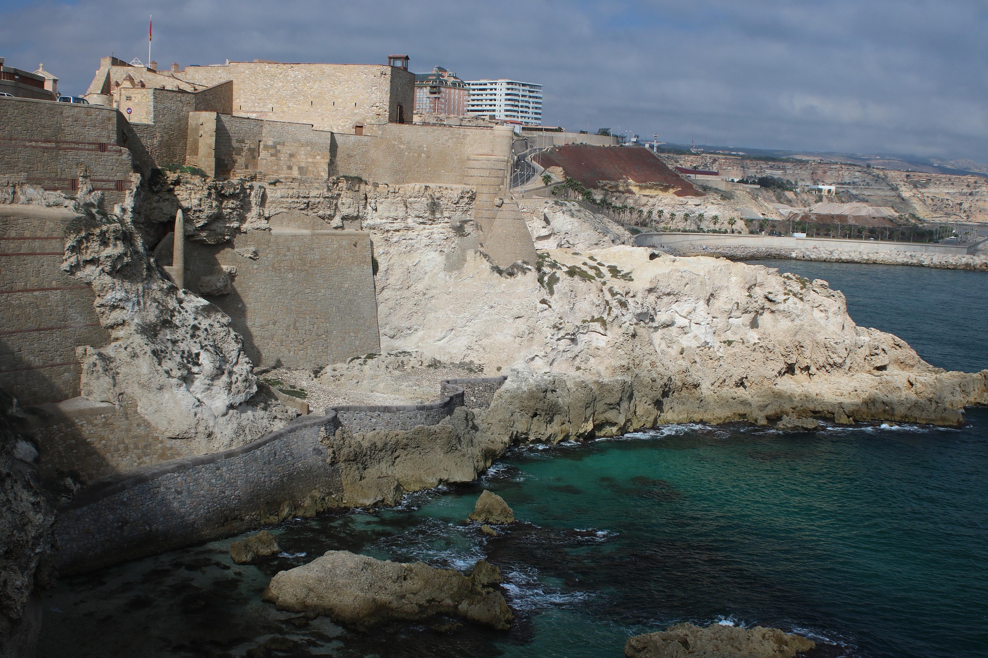 Melilla beantragt die Erklärung eines Migrationsnotstands
