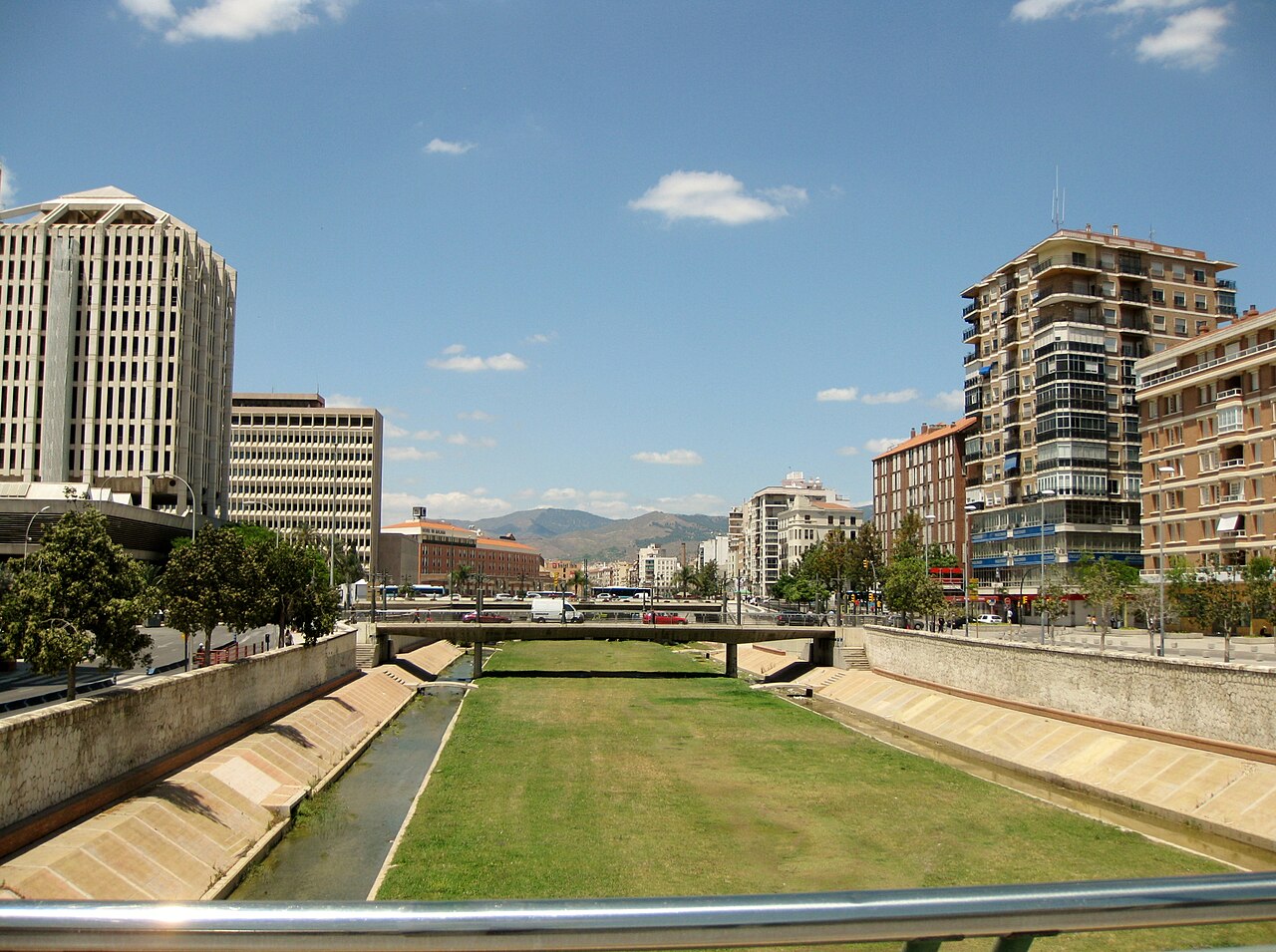 Aus Río Guadalmedina in Malaga soll Park werden