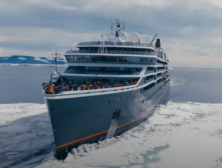 Premièrebezoek van de “Seabourn Pursuit” op Mallorca