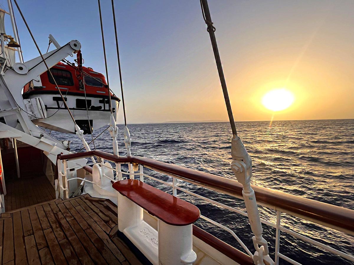 Auf dem Viermaster von Malta über Mallorca nach Malaga Auf dem Viermaster von Malta nach Malaga
