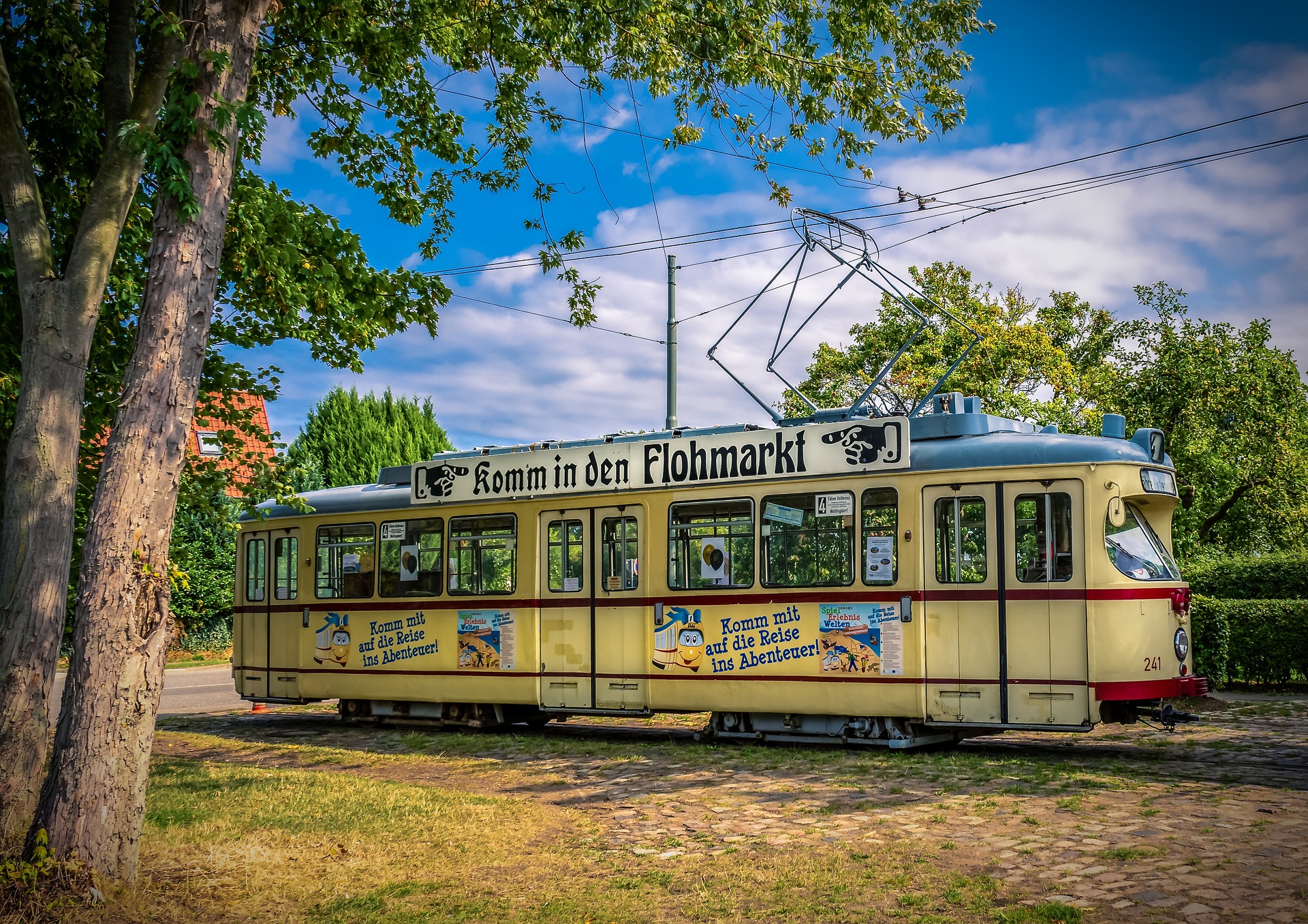 Strassenbahn, Eisenbahn, Zug