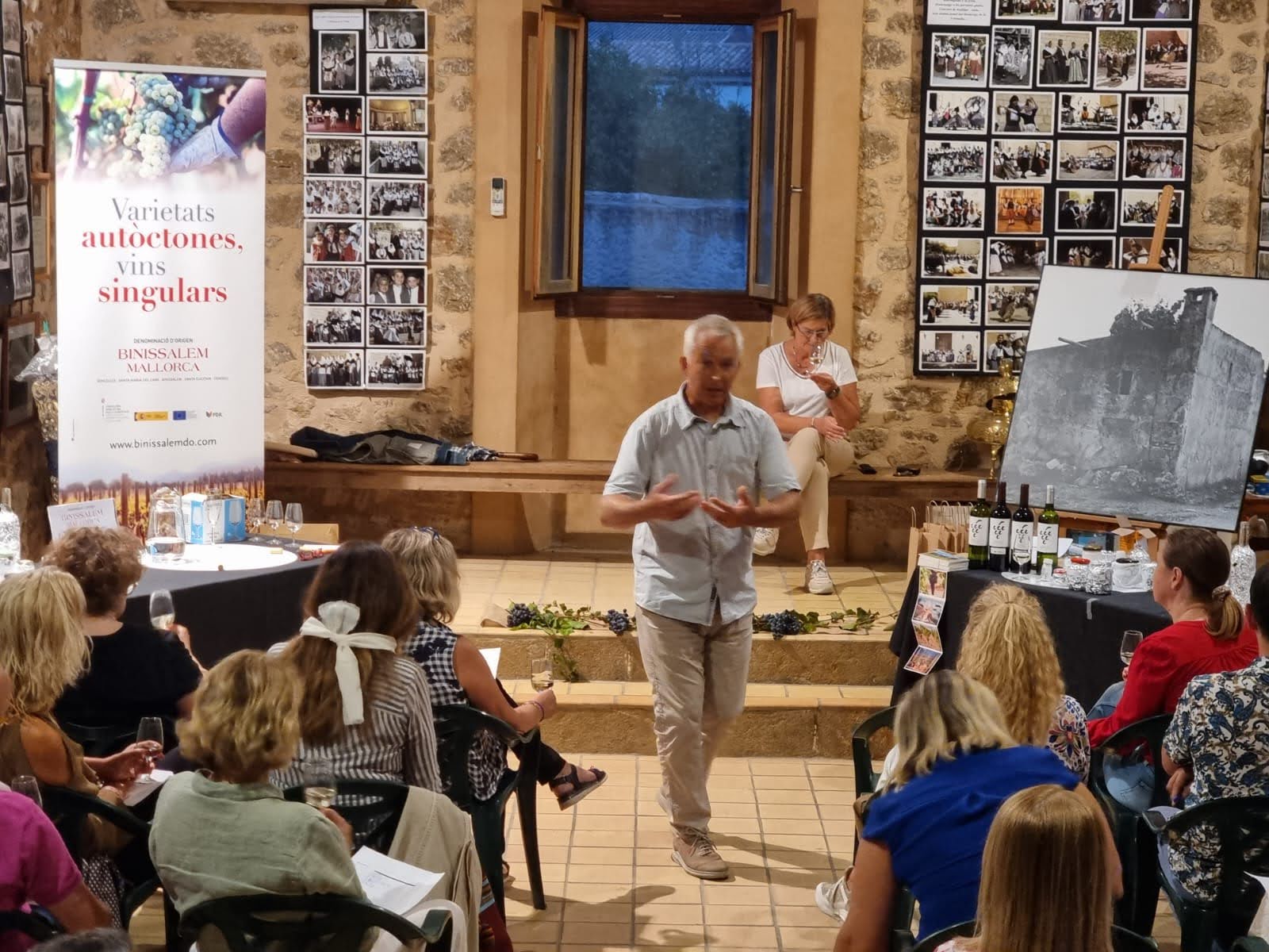 Wachsendes Interesse der Verbraucher an den lokalen Rebsorten Verkostung von Weinen der DO Binissalem