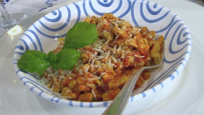 auberginen-gnocchi-mit-frischer-tomatensauce-100-_v-gseapremiumxl
