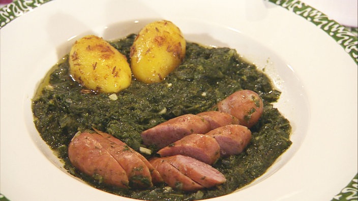 Grünkohl mit Mettwürstchen