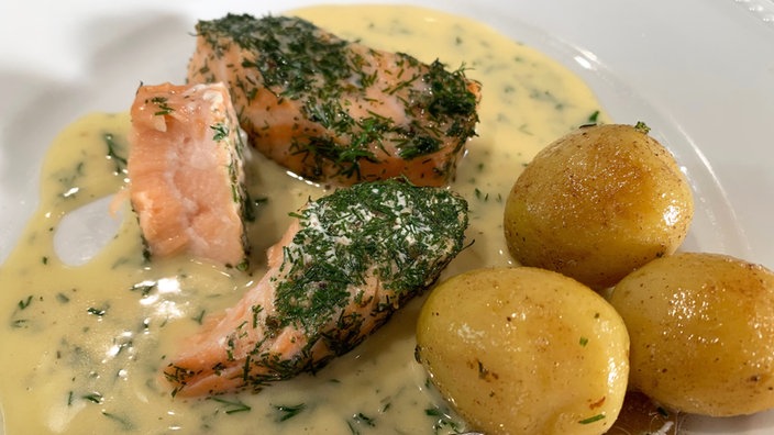 Lachs mit Kräuter-Mousseline