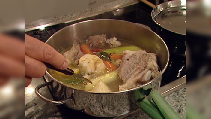 Kalbsfrikassee mit Frühlingsgemüse