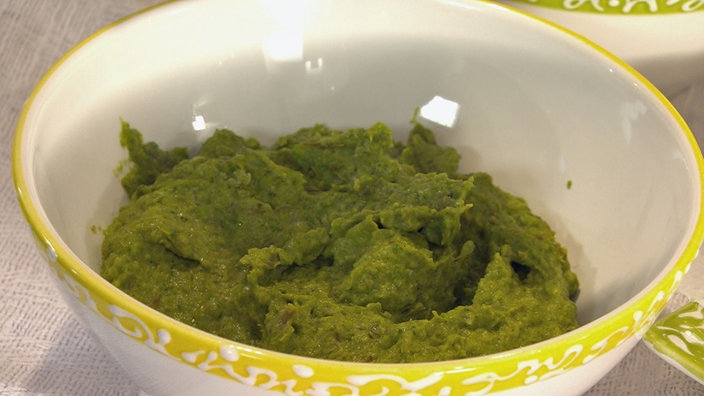 Grüner Chili-Dip