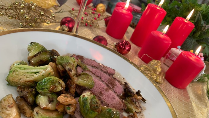Knusprige Entenbrust mit geröstetem Rosenkohl